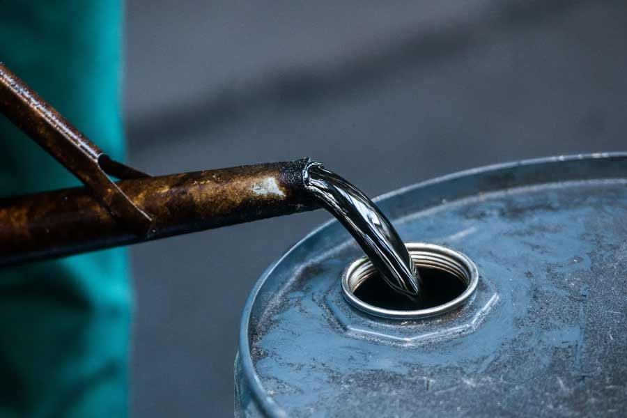 Massive oil, gas reserves found in Pakistan coast according to media 