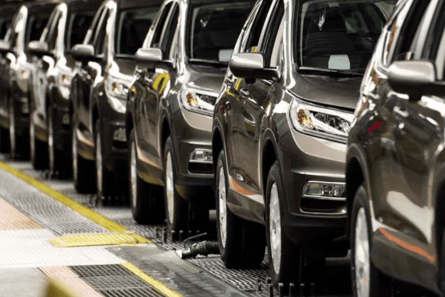 Unsold car inventory rises in India, says FADA 