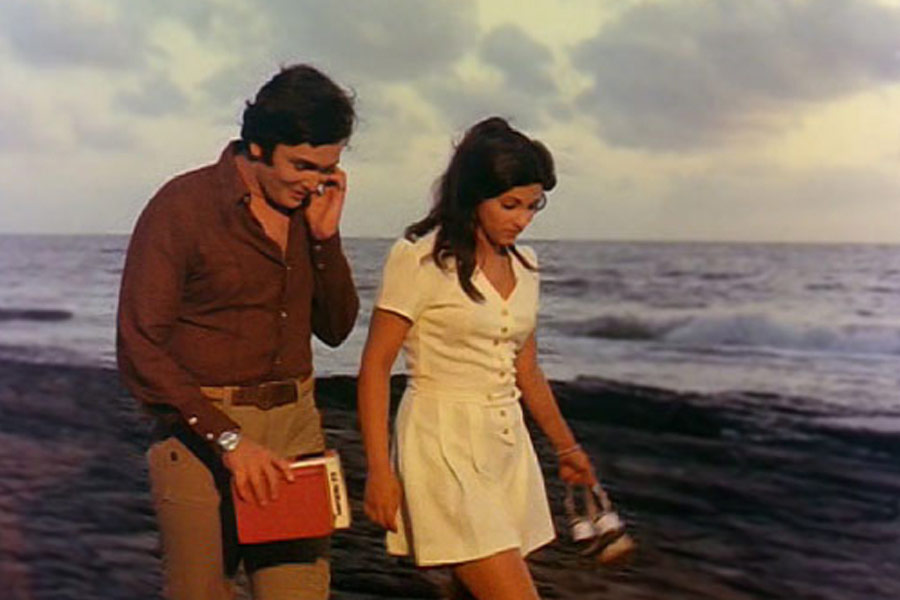 Neetu Kapoor was anxious for Dimple Kapadia and Rishi Kapoor’s closeness