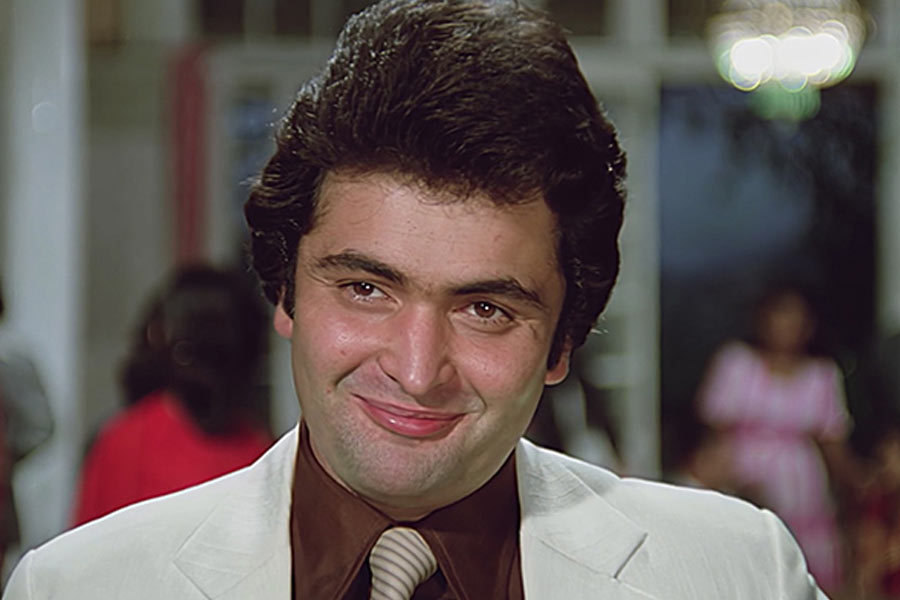 Neetu Kapoor was anxious for Dimple Kapadia and Rishi Kapoor’s closeness