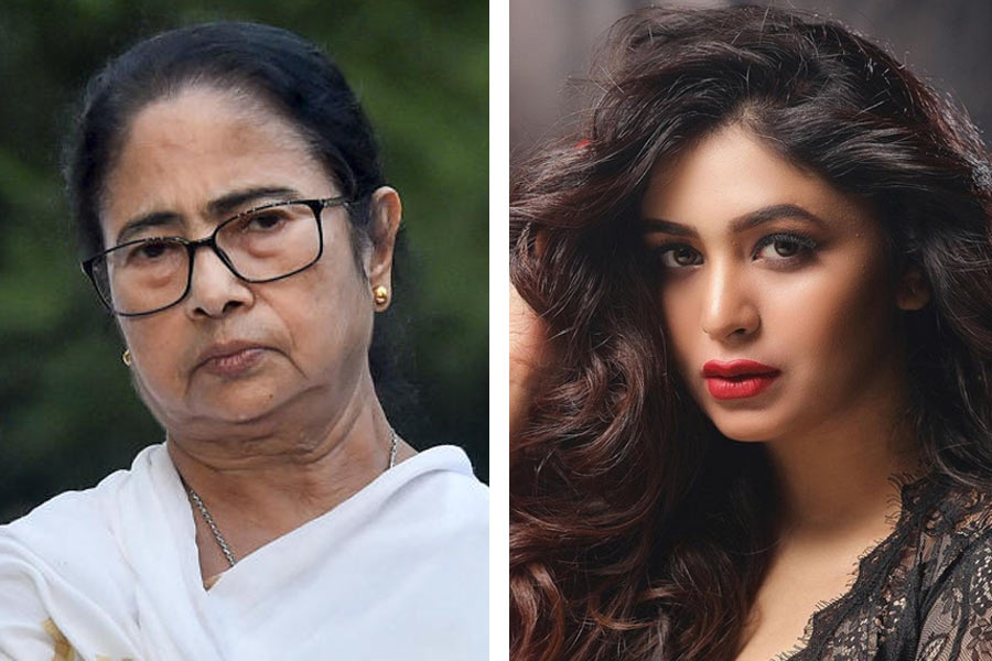 Image of Mamata Banerjee and Ritabhari Chakraborty