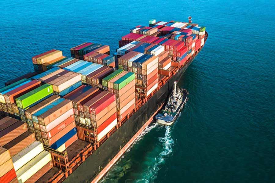 Donald Trump threatens of imposing 100% tariff to defend dollar dominance 