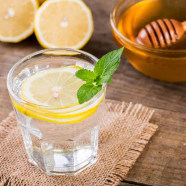 The benefits of lemon honey water to restore health