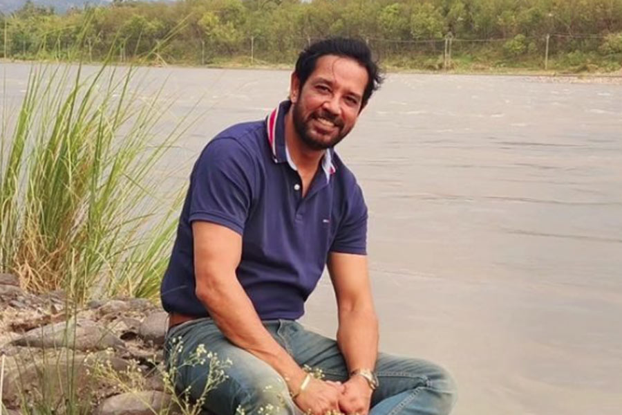 Meet actor Anup Soni, who flopped in bollywood, had no works for six years