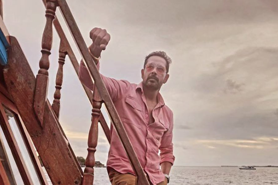 Meet actor Anup Soni, who flopped in bollywood, had no works for six years