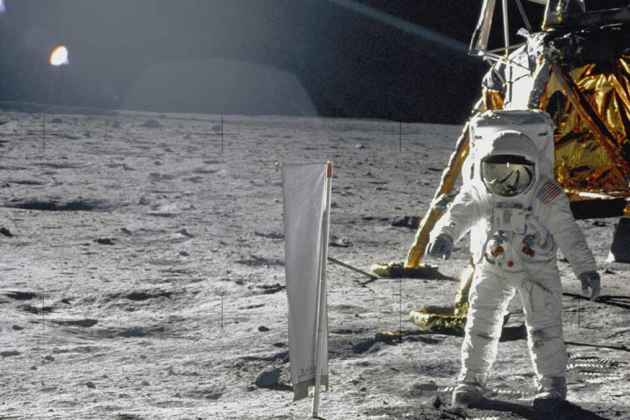 India to collaborate with Russia and china in establishing a nuclear power plant in moon 