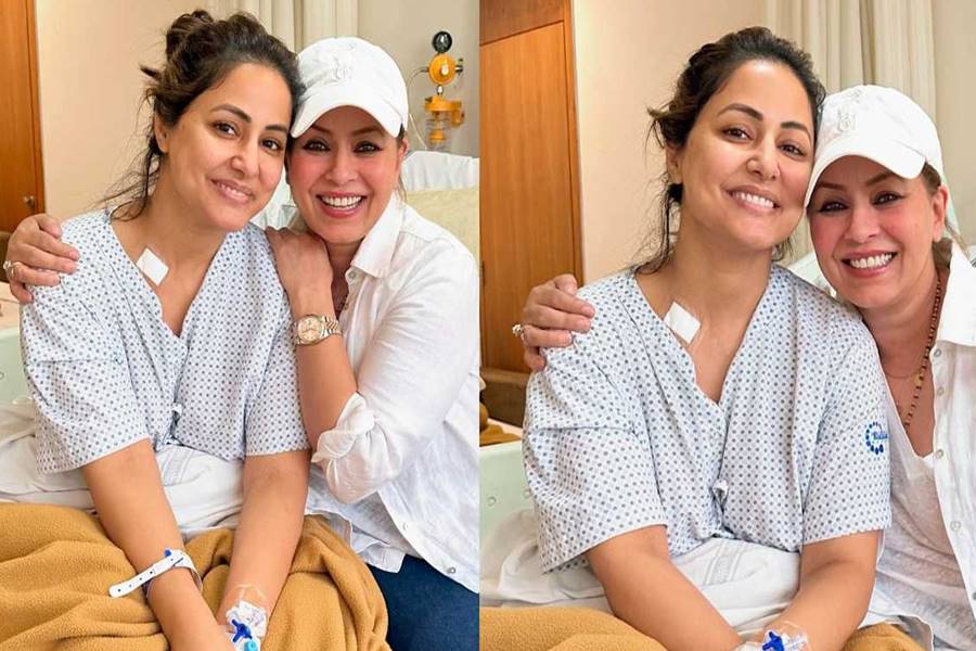 Image Of Hina Khan, Mahima Chaudhury