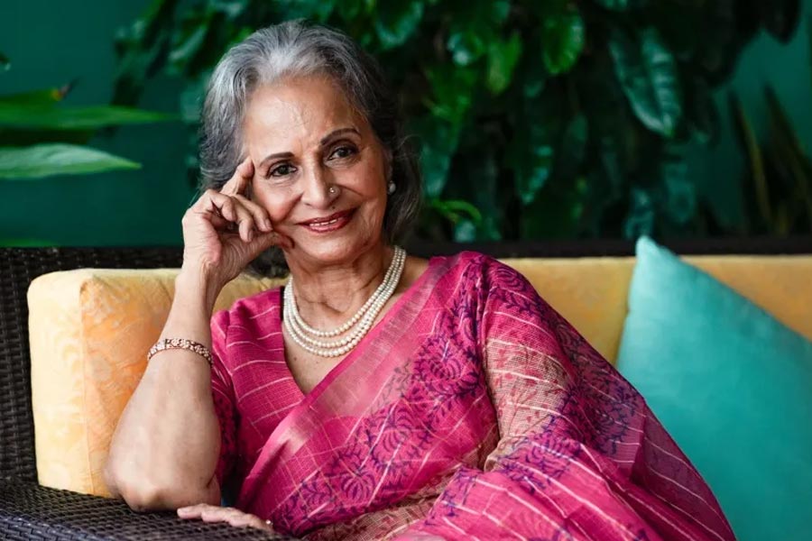 Veteran bollywood actress Waheeda Rehman’s eyes were too sensational for censor board once for Guru Dutt’s movie