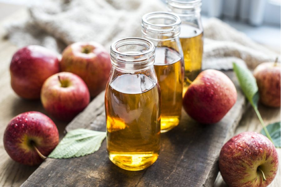 How to use apple cider vinegar to cleanse and promote hair growth