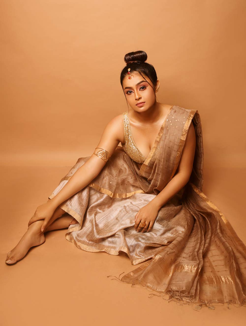 actress Mokksha shares her puja plain with ananda utsav