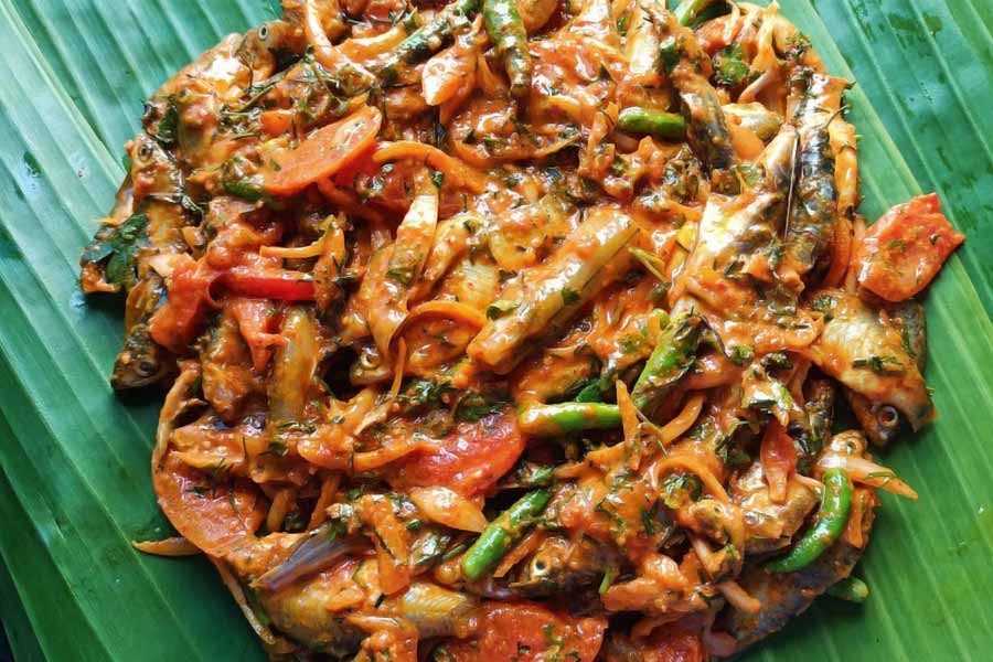 Bangladeshi fish recipe marich khola