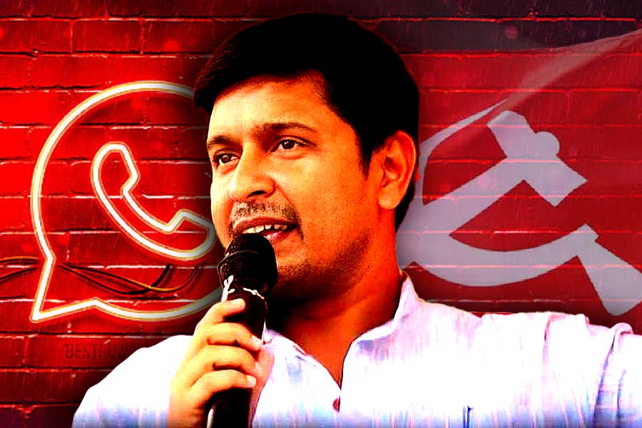 After Kalatan Dasgupta’s Arrest CPM workers are using WhatsApp calls