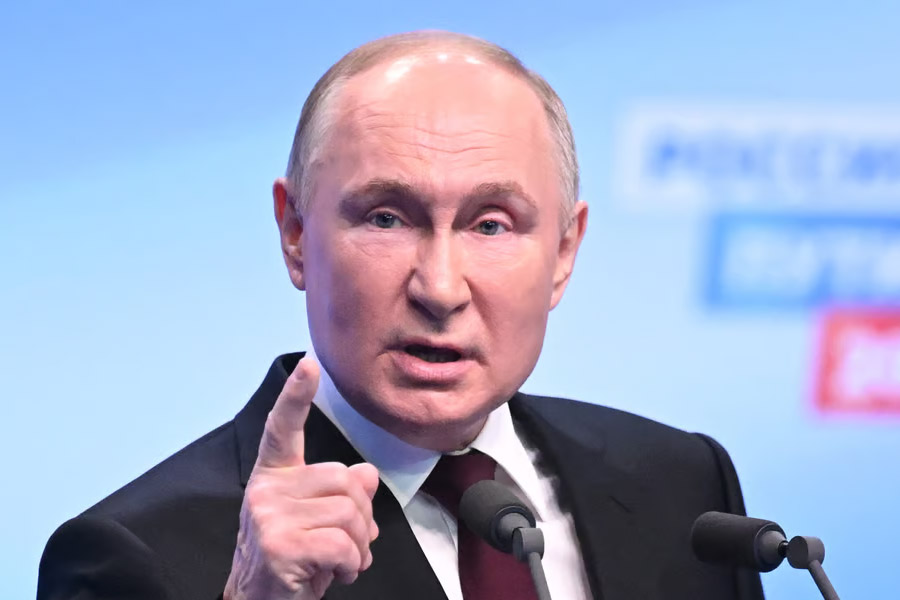 Vladimir Putin has warned NATO alliance leaders 