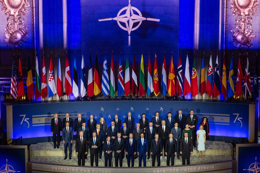 Vladimir Putin has warned NATO alliance leaders 