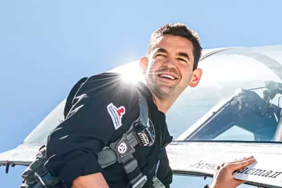 School dropout, billionaire Jared Isaacman walks into space 