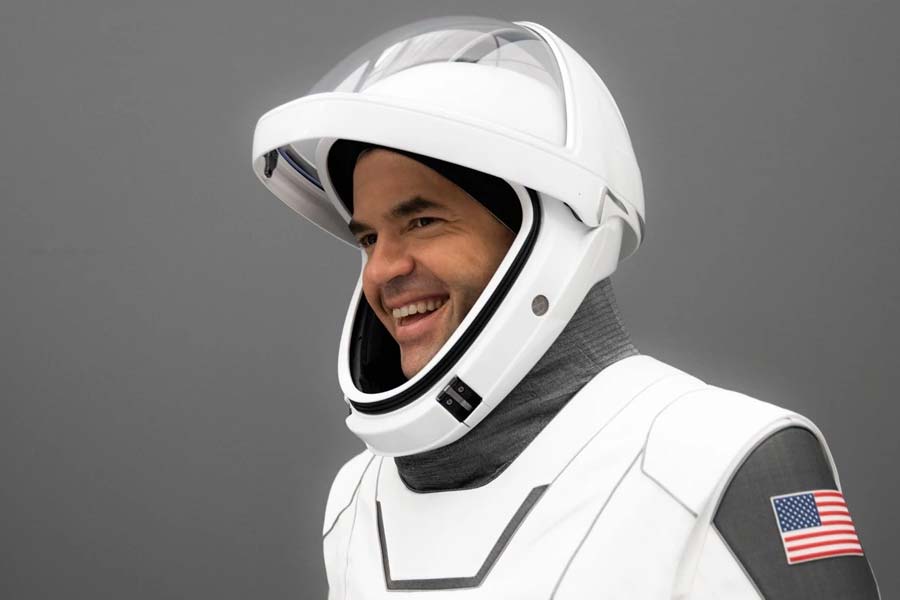 School dropout, billionaire Jared Isaacman walks into space 