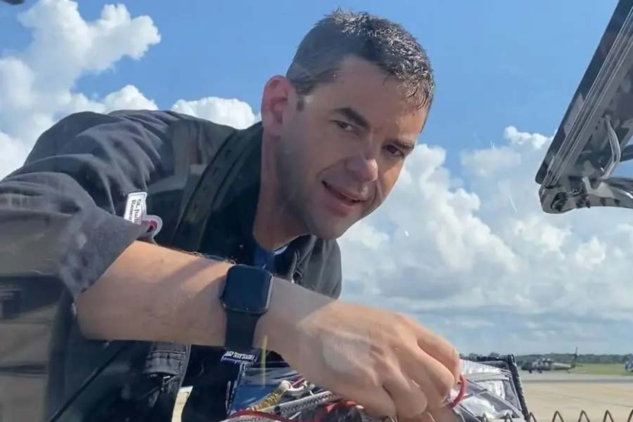 School dropout, billionaire Jared Isaacman walks into space 