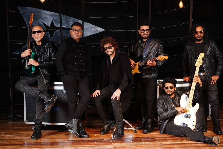 Bengali singer Rupam Islam’s new song Nouka Bilashi launched on Friday