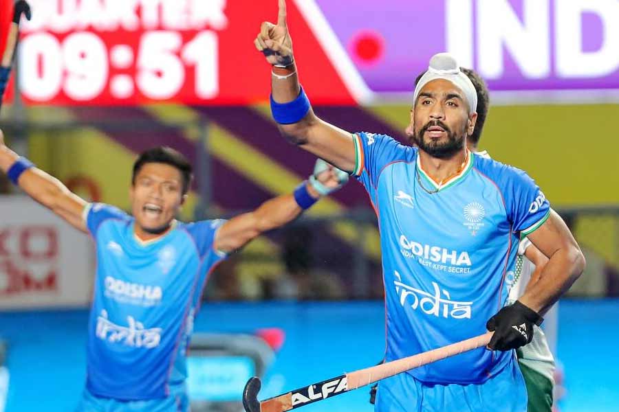 Jugraj Singh who sold water bottles tricolour flag at Attari border becomes India New Hockey Star 