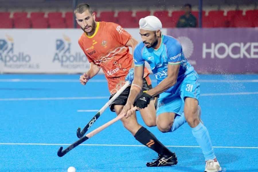 Jugraj Singh who sold water bottles tricolour flag at Attari border becomes India New Hockey Star 