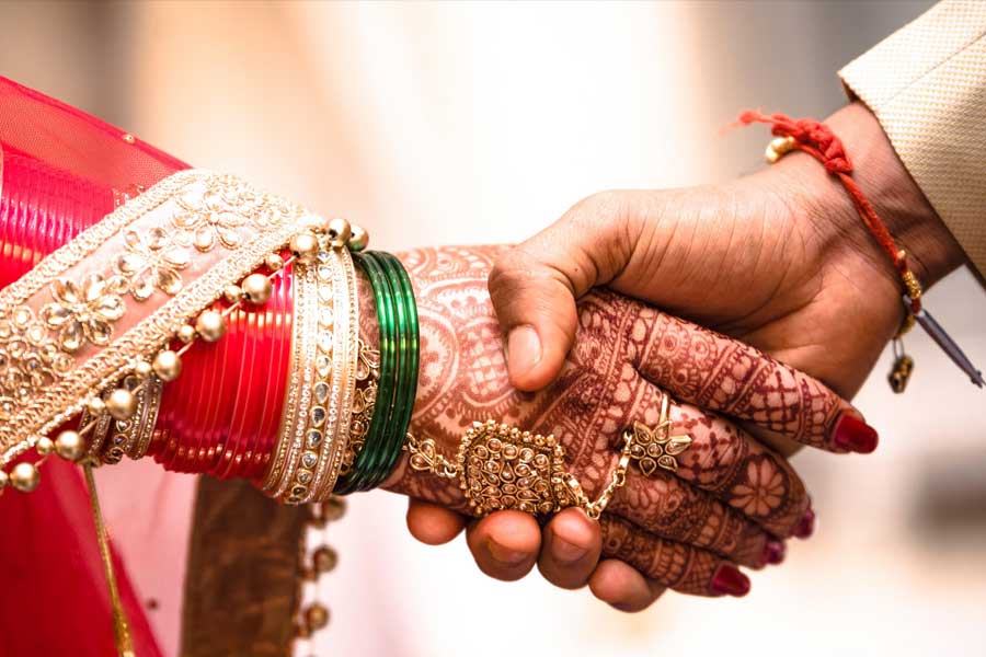 Software Engineer Marries Five Other Women; Family Portrayed Him As Bachelor