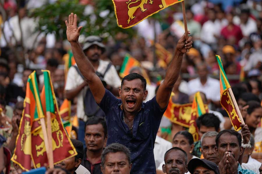 World Debt Report 2024 UNO express concern know the details 