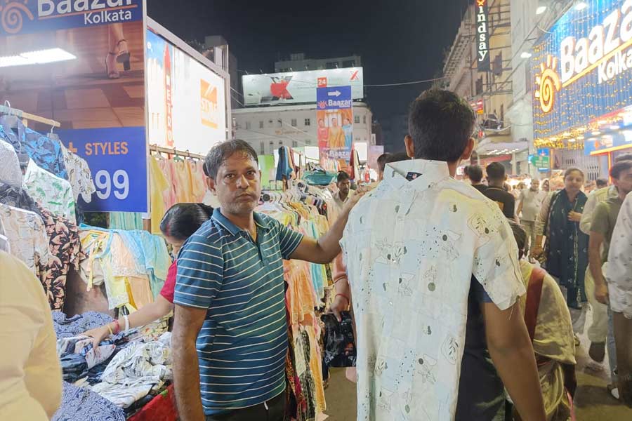 People are returning to Puja shopping as various markets of the city witnessed increasing crowd