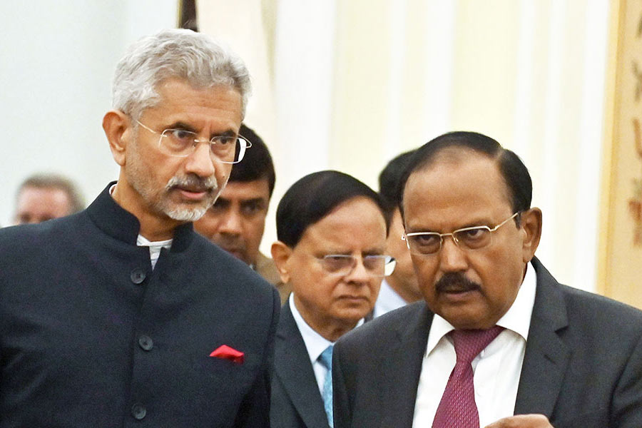 Sri Lanka new President Anura Dissanayake is pro or anti India here are details 