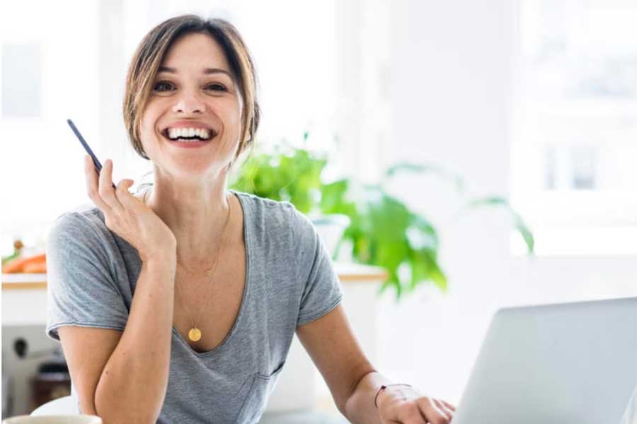 New trend in office, what are the benefits of hot desking 