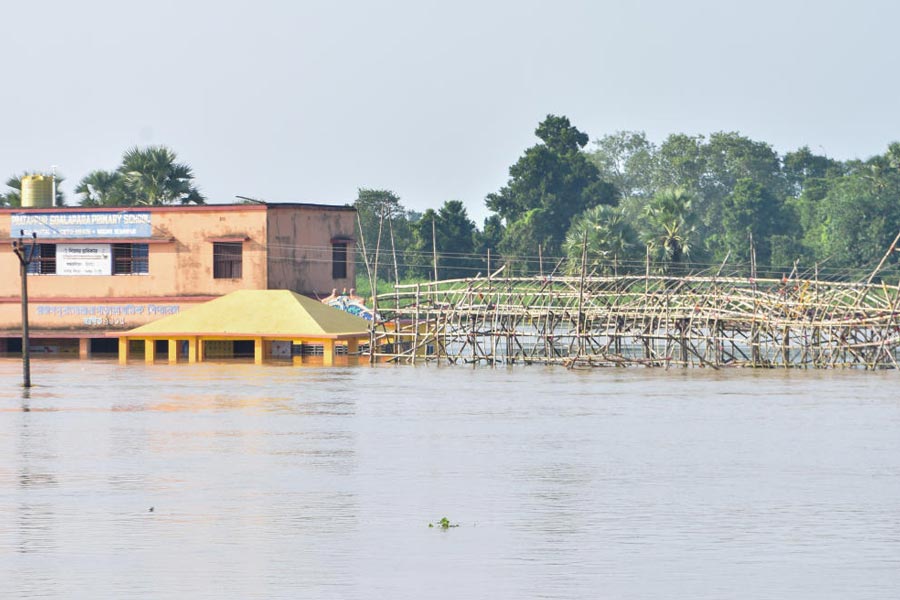 Durga Puja organizers in Ghatal are worried about the flood situation