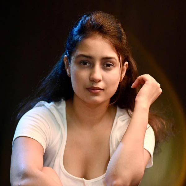 Kanika Tiwari