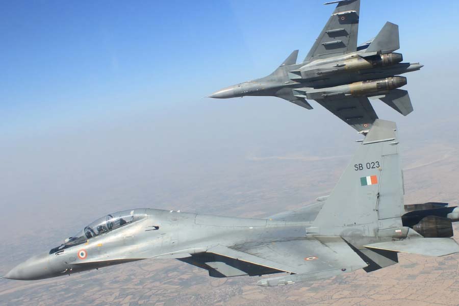 France offers full support in nuclear submarines underwater drones and fighter jet engines to India 