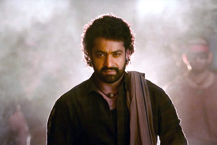 How many crores did Jr NTR, Janhvi Kapoor earn from Devara movie 