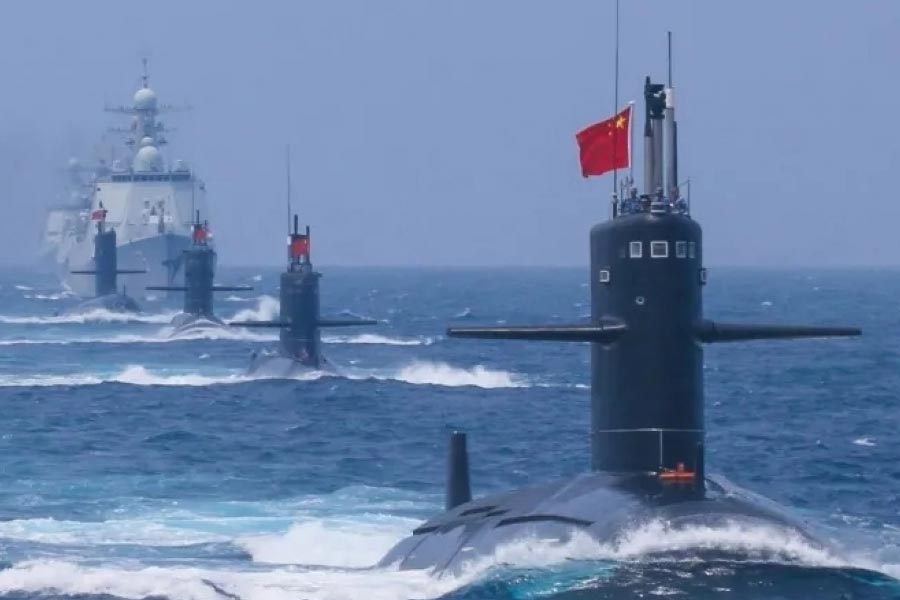 Chinese new Zhou class nuclear submarine mysteriously sank at Wuhan says America know the details 