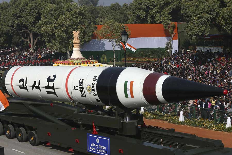 Indian Army using how many kinds of arms and ammunition know the details 