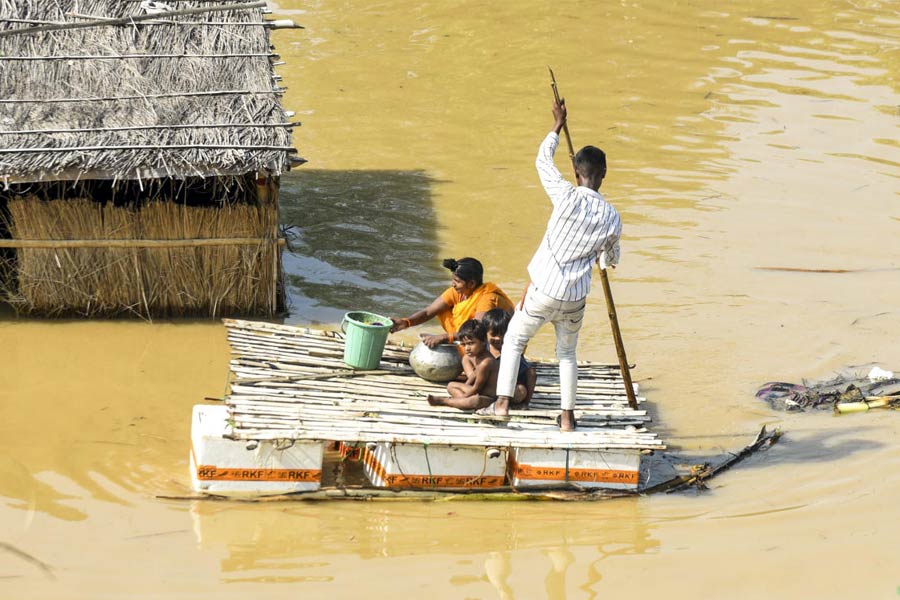 বন্যার আশঙ্কায় ত্রস্ত বিহার। ফাইল চিত্র।