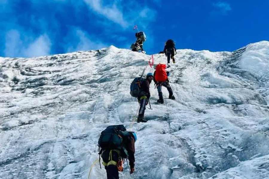 China reacts strongly after Indian mountaineers name uncharted Arunachal Peak on 6th Dalai Lama 