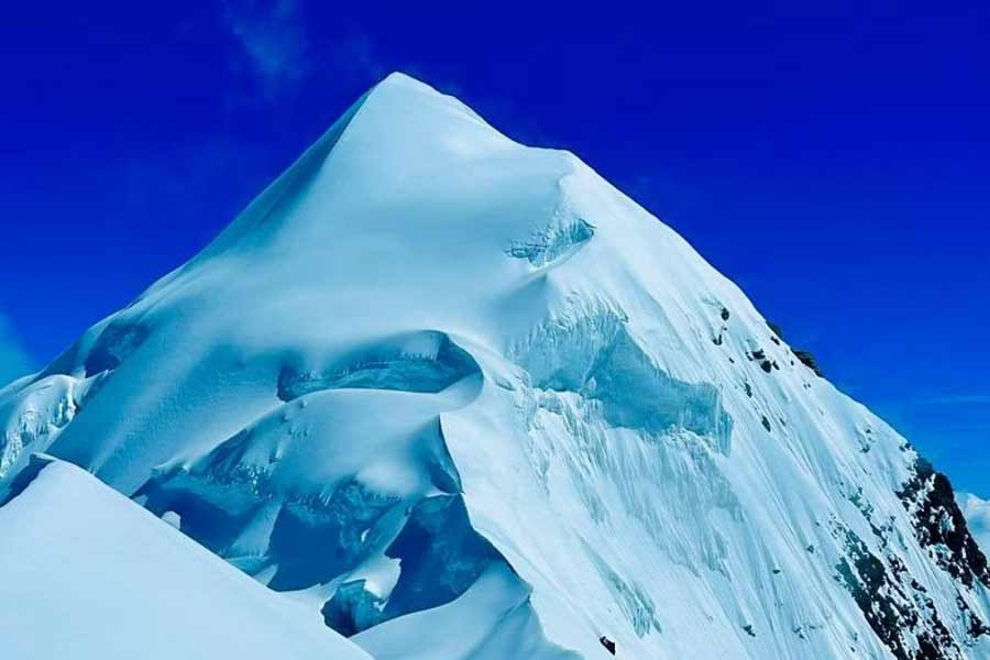 China reacts strongly after Indian mountaineers name uncharted Arunachal Peak on 6th Dalai Lama 