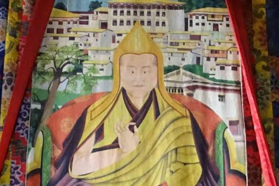 China reacts strongly after Indian mountaineers name uncharted Arunachal Peak on 6th Dalai Lama 