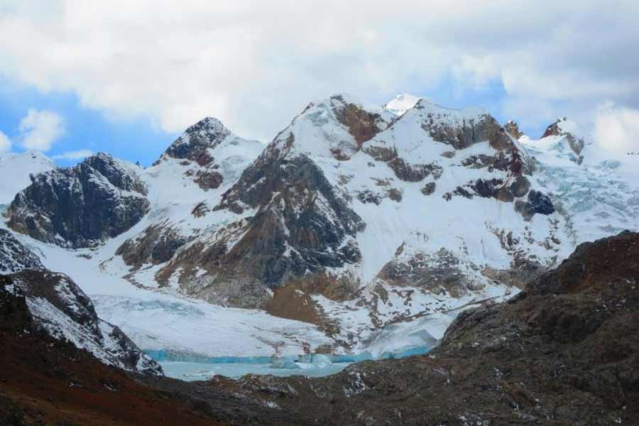 China reacts strongly after Indian mountaineers name uncharted Arunachal Peak on 6th Dalai Lama 