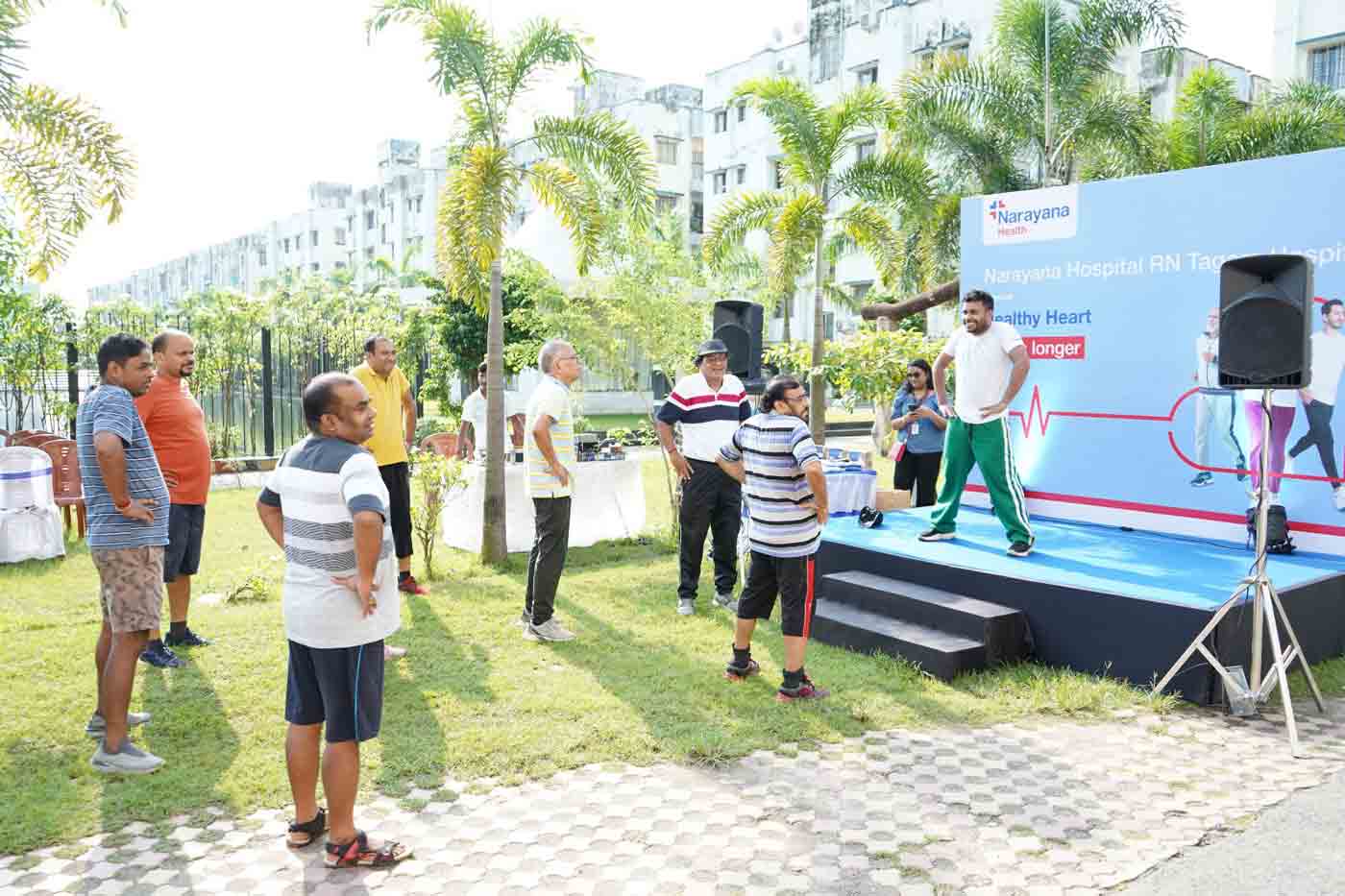  বর্তমান সময়ে দাঁড়িয়ে, বদলে যাওয়া জীবনযাপন এবং পারিপার্শ্বিক পরিস্থিতির জেরে হৃদরোগের সমস্যা বাড়ছে। সেই কারণেই নারায়ণা হসপিটালের এই উদ্যোগ।