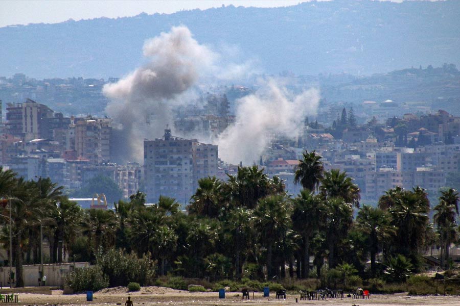 Gold price surge lifetime high what are the reasons 