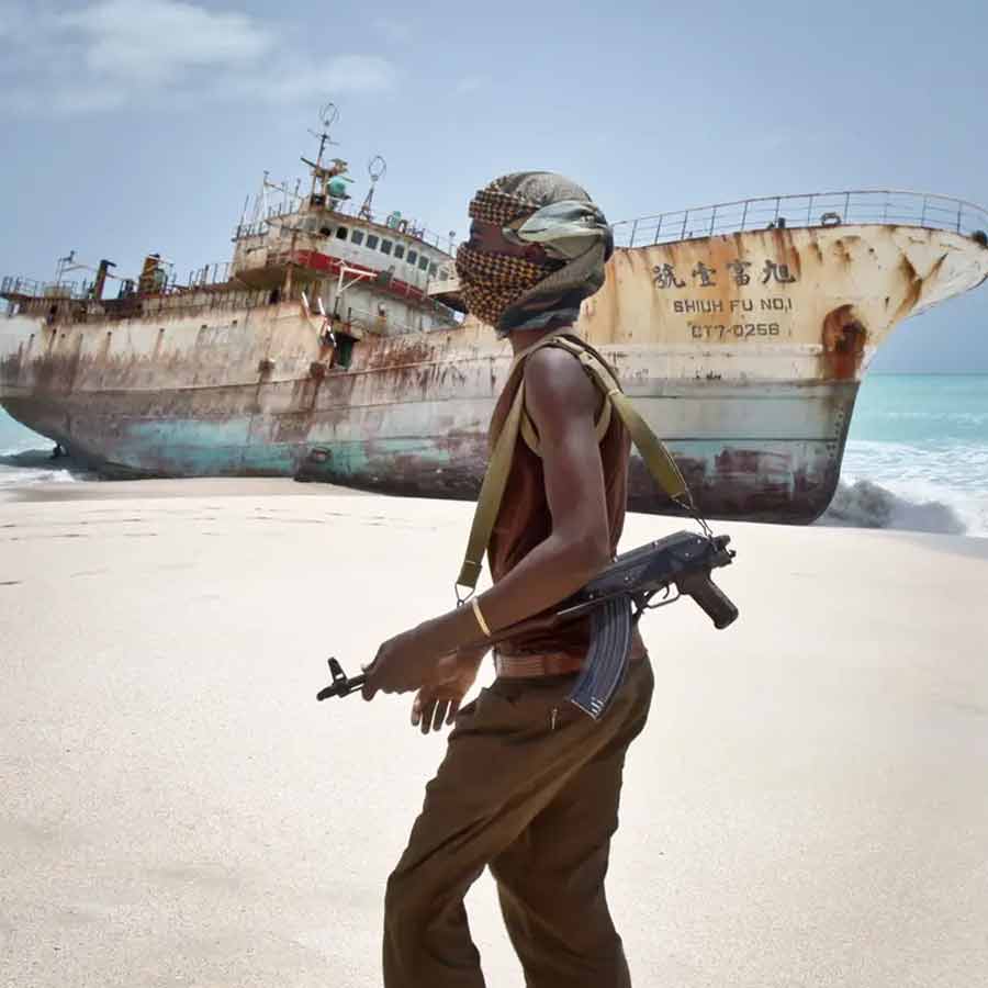 Pirates of Somalia famous for hijackings cargo ships for huge ransom, know their crazy life