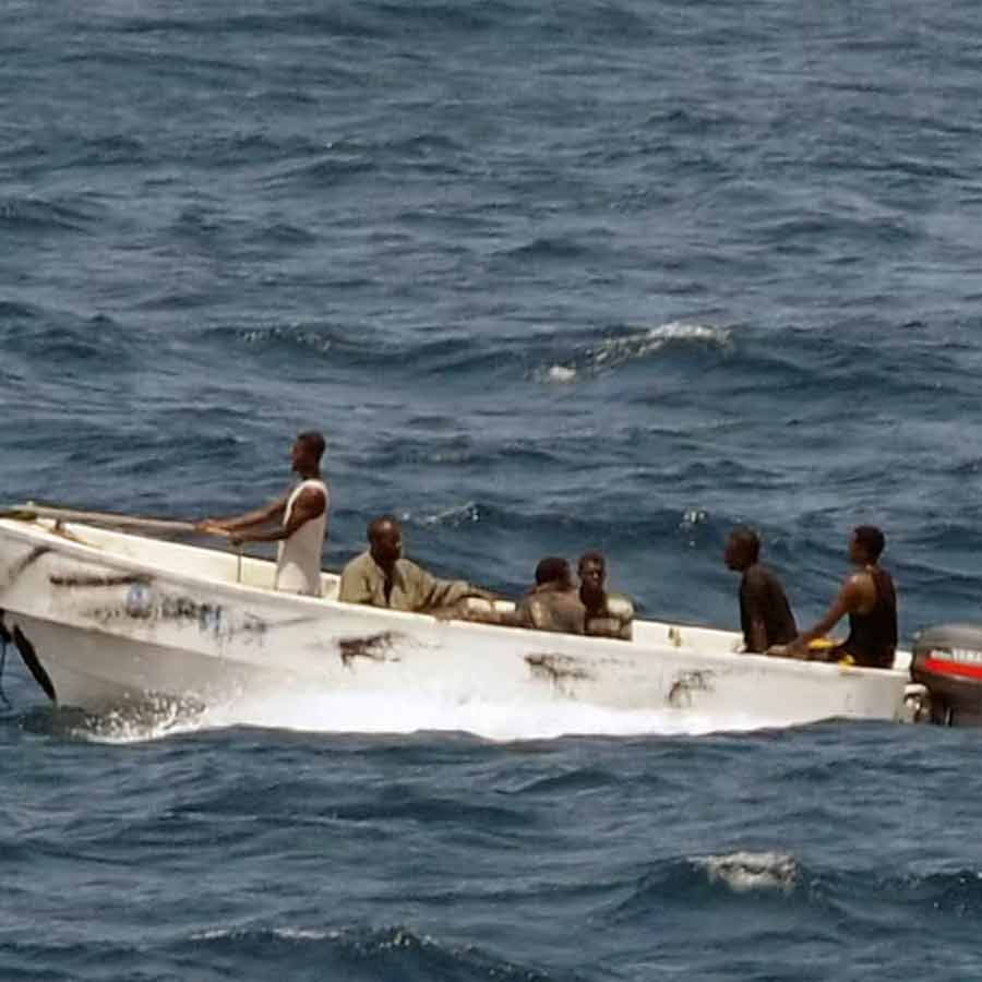 Pirates of Somalia famous for hijackings cargo ships for huge ransom, know their crazy life