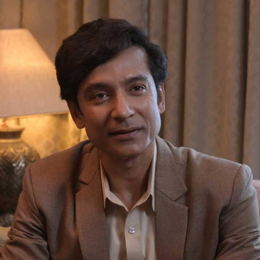 Industry sources revealed new Bengali Feluda web series will go on floor in April starring Tota Roy Choudhury directed by Kamaleswar Mukherjee dgtl