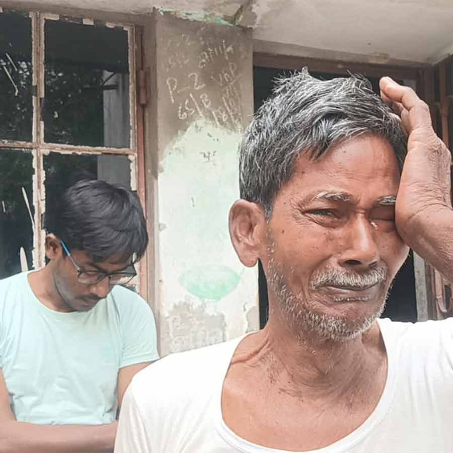 Teachers worried about repaying his debt after losing his job after Supreme Court's Verdict on SSC