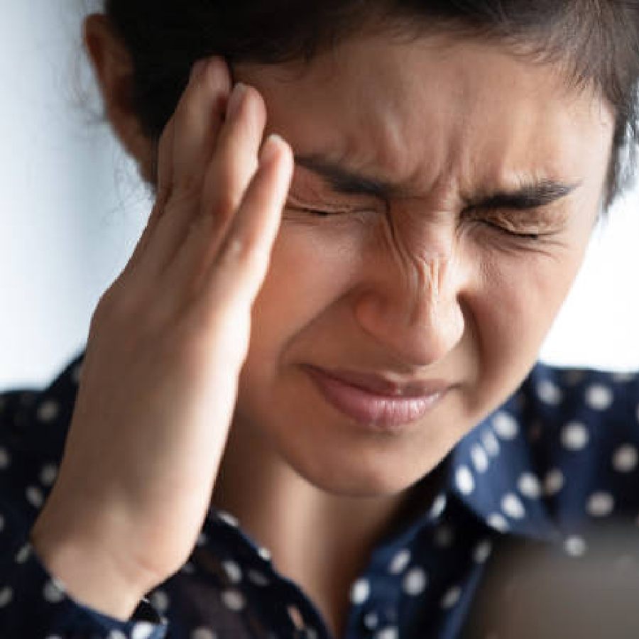 What are the stages of migraine pain and how to get rid of the headaches according to doctor
