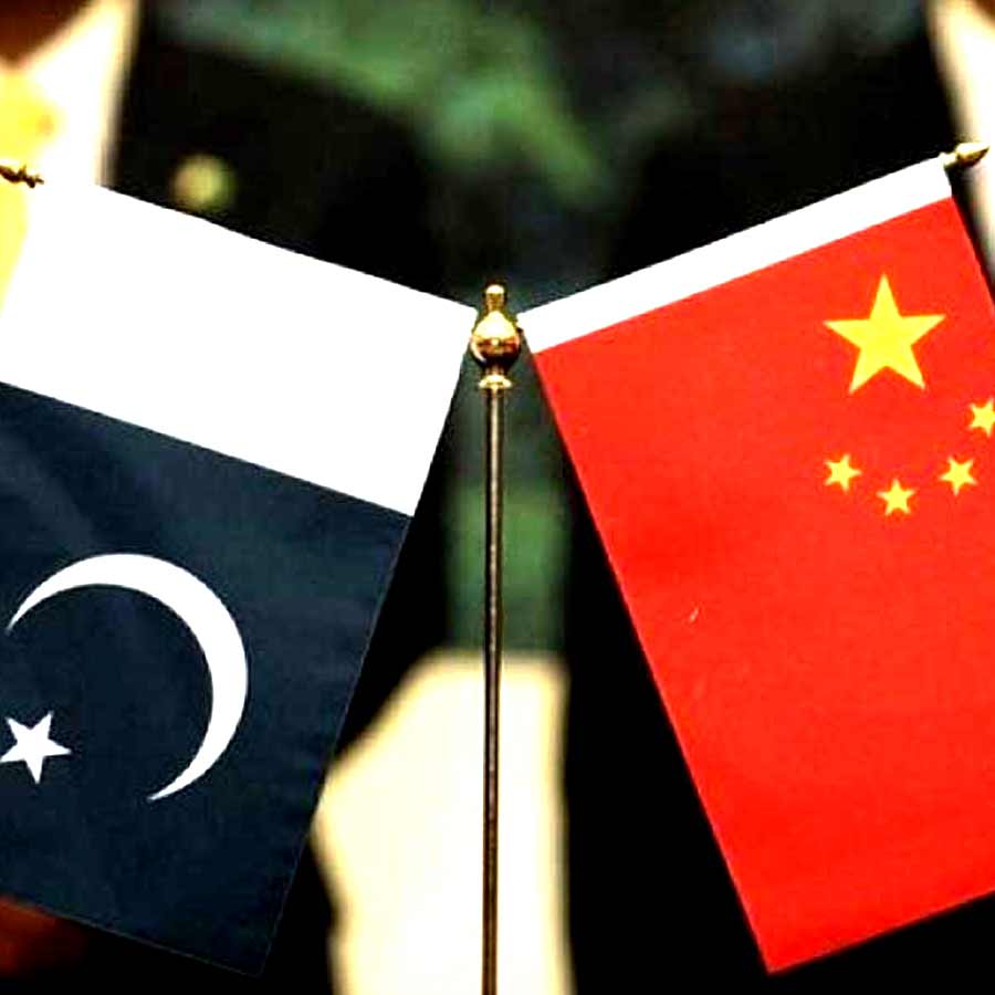 What India export to Pakistan and China 