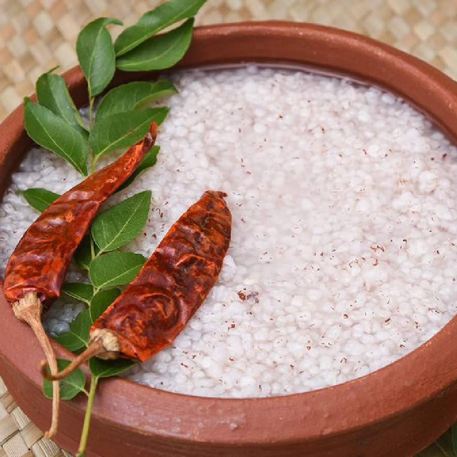 Recipe of Homemade Rice Kanji which is similar to Bengal’s favourite Panta Bhaat