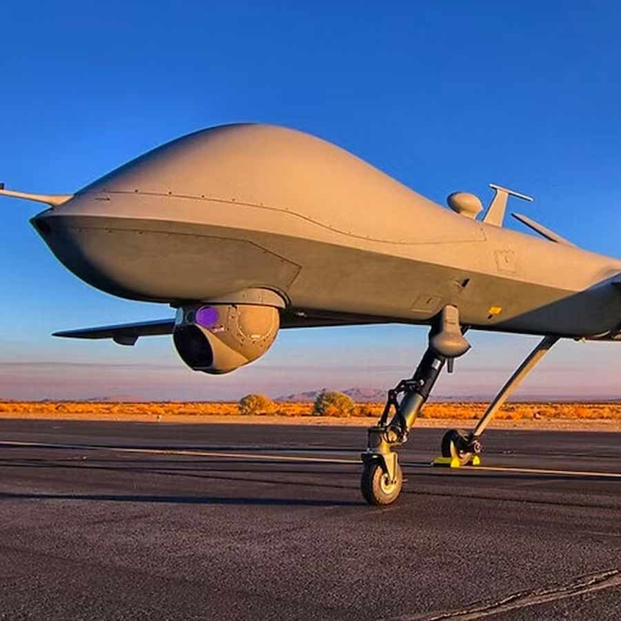 US developing high power microwave weapon which can destroy 100s of UCAV in a second